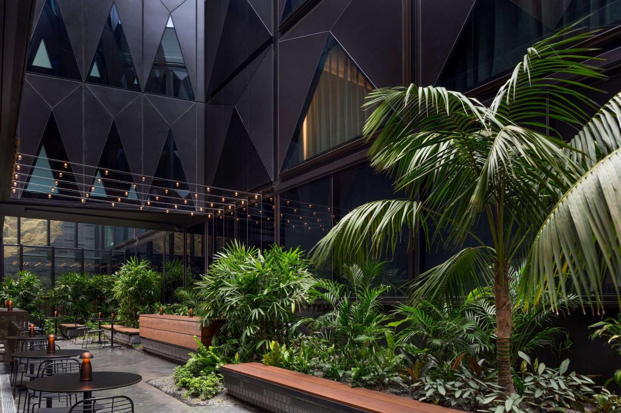 West Hotel Sydney, Curio Collection By Hilton Екстериор снимка
